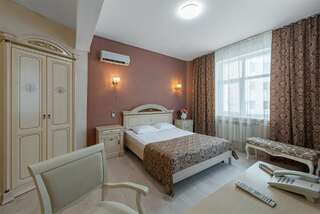 Гостиница Версаль Воронеж Улучшенный / Superior Room-1